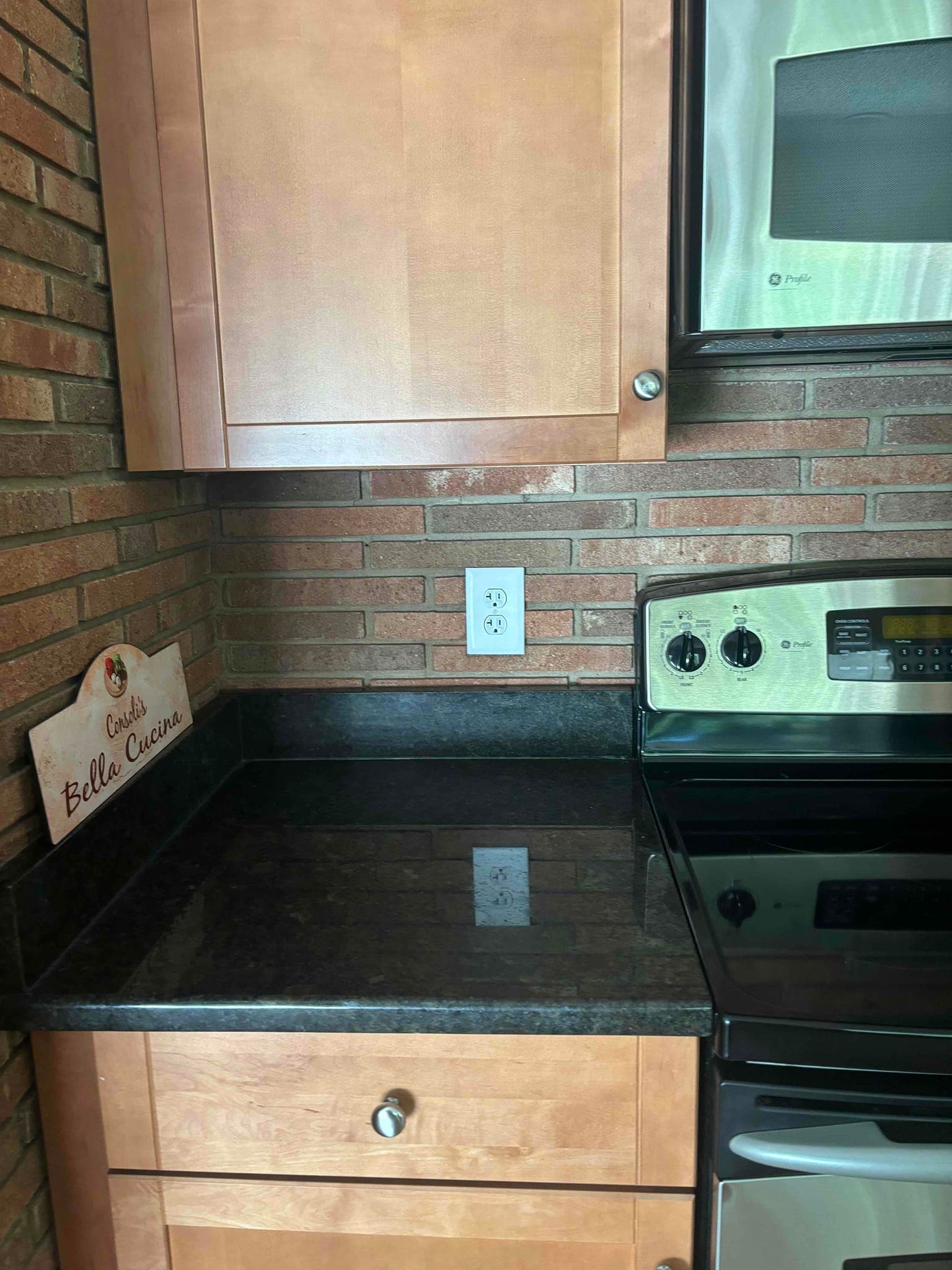 Raleigh Meter Base Replacement & Dedicated Kitchen Circuit Install