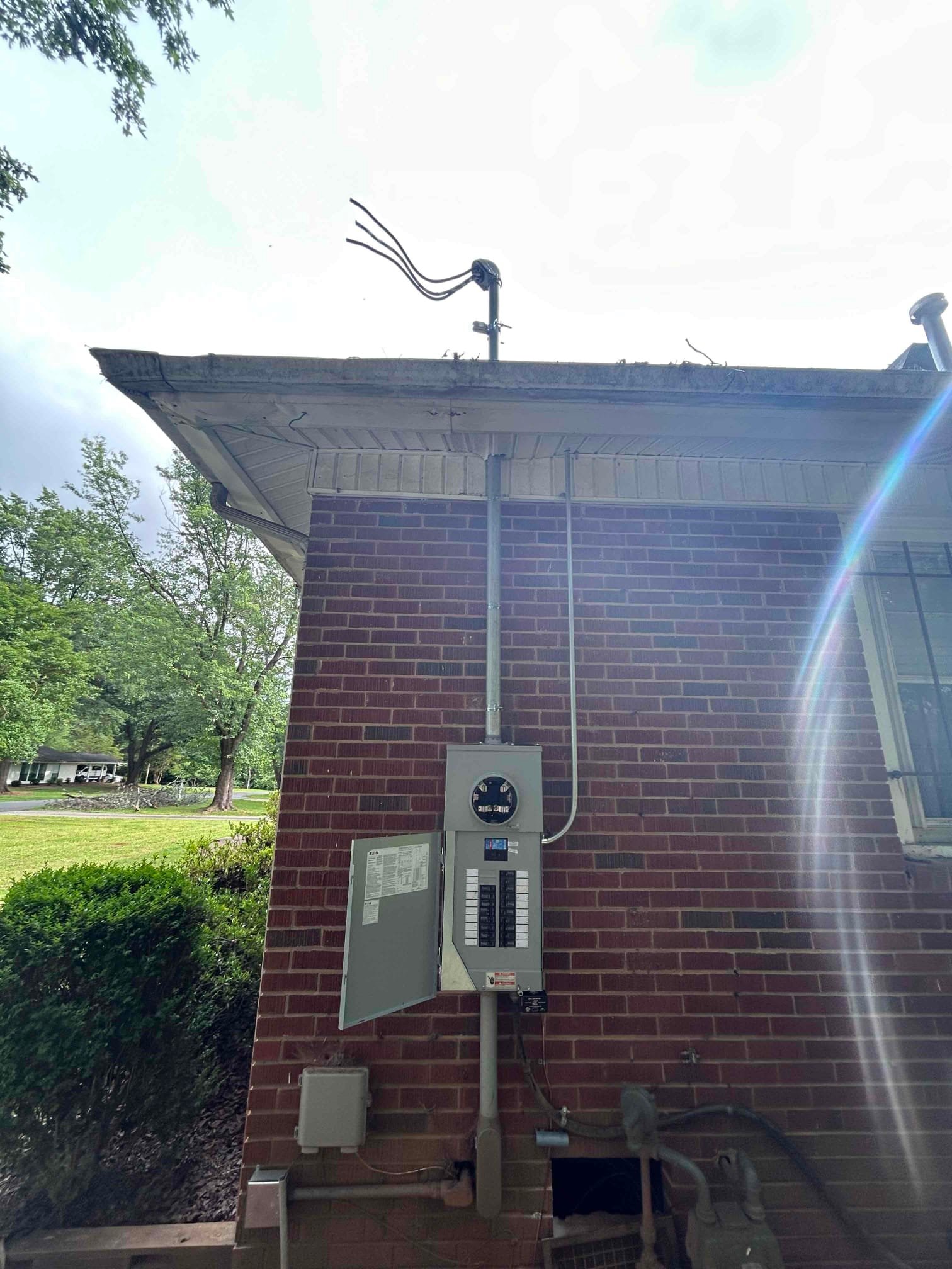 200A Electrical Panel & Meter Base Upgrade in Charlotte, NC completed by Touchstone Electric