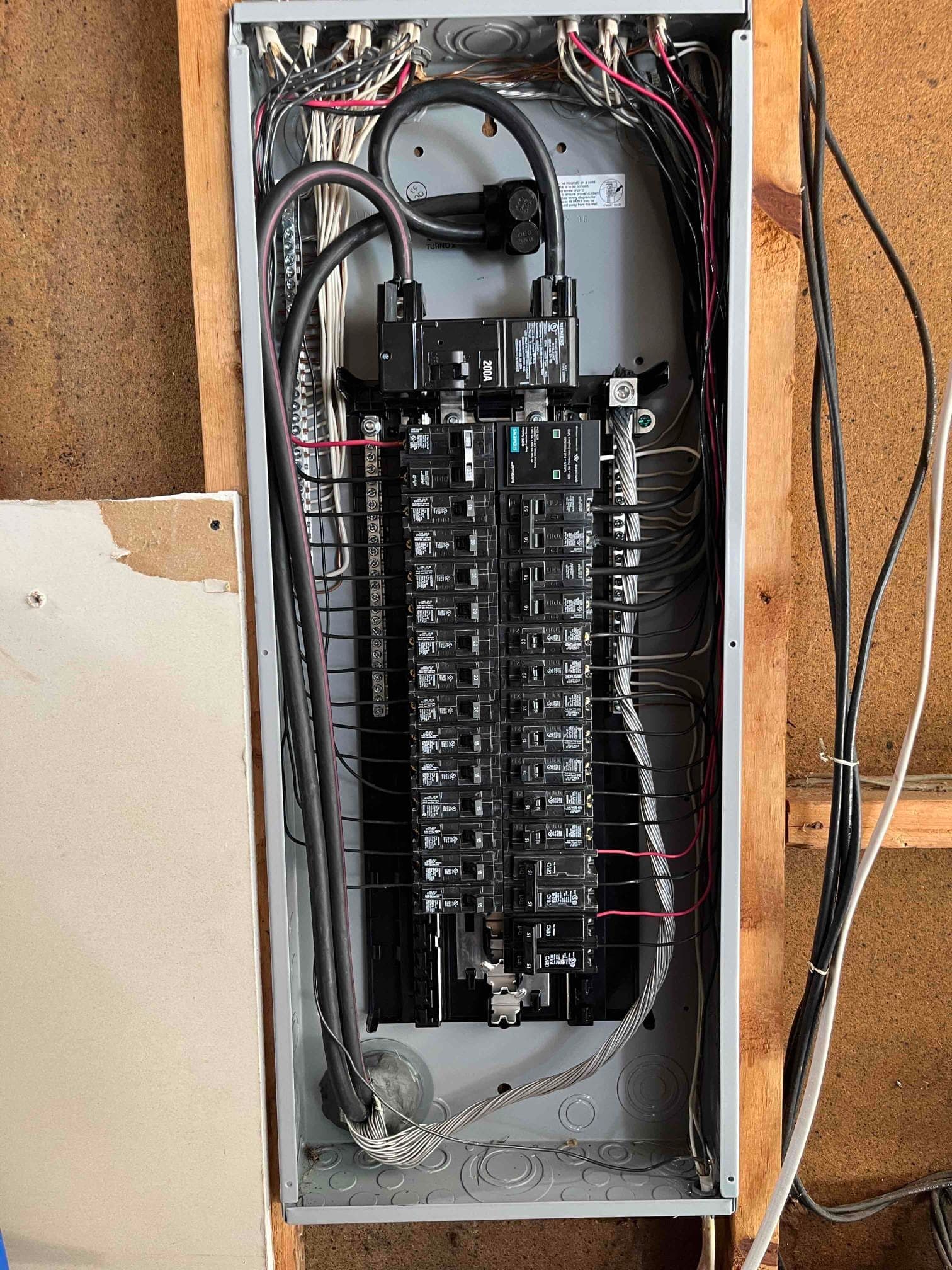 200-Amp Electrical Panel Upgrade & Breaker Replacement in Garner, NC