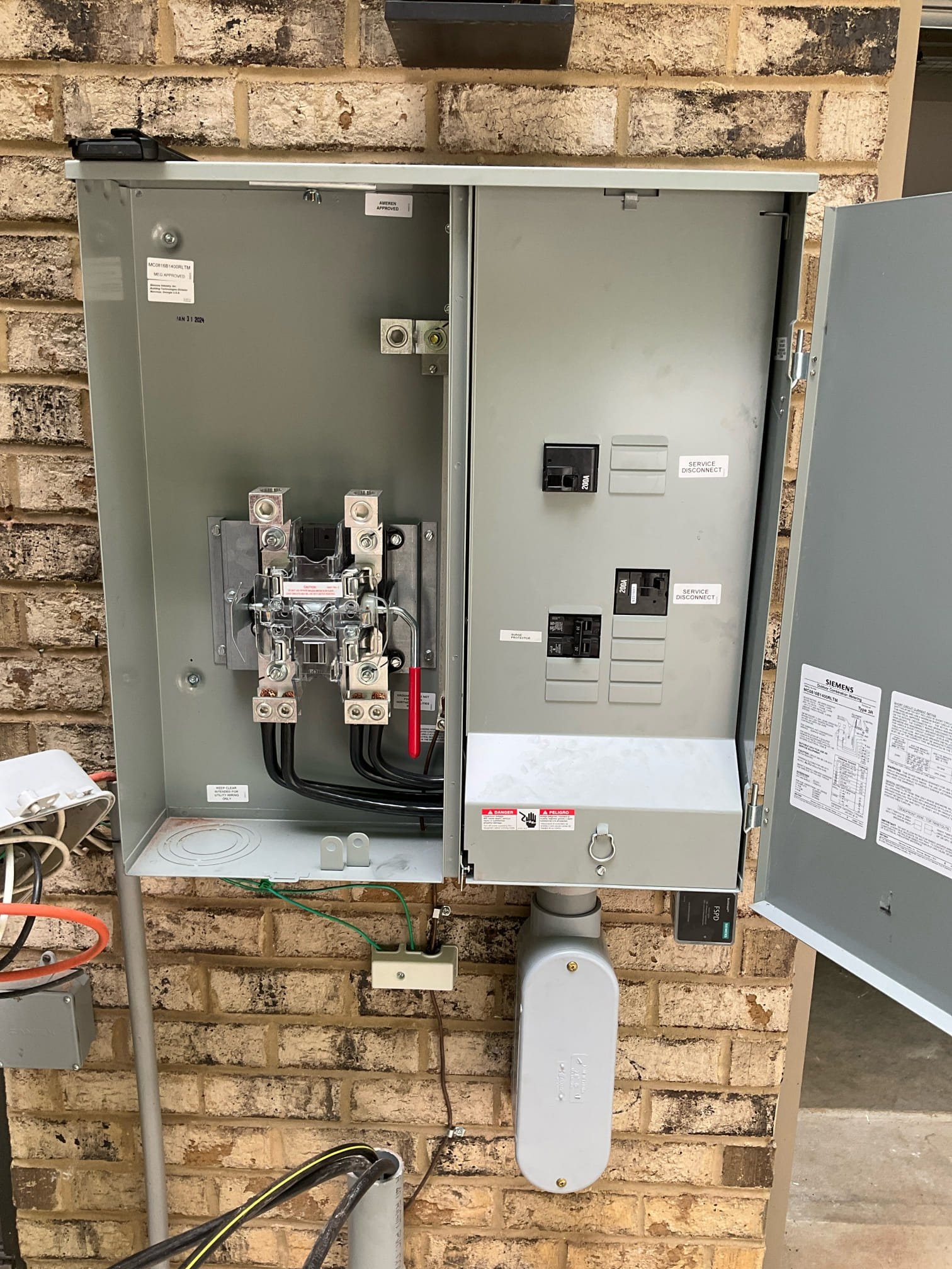 400A Meter Base Combo & Service Upgrade in Weddington, NC completed by Touchstone Electric