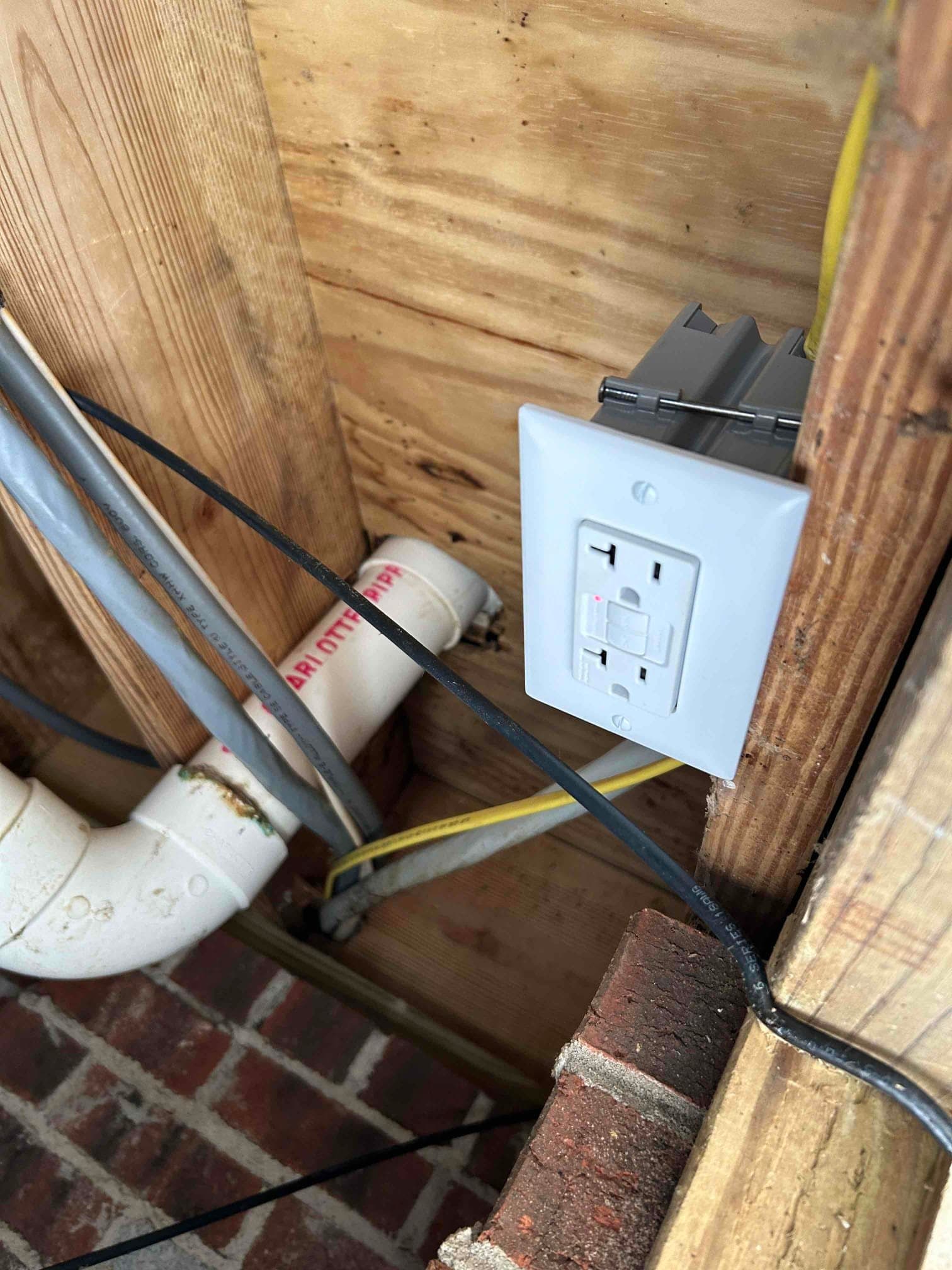Electrical Outlet Installation & Wiring Extension in Youngsville, NC
