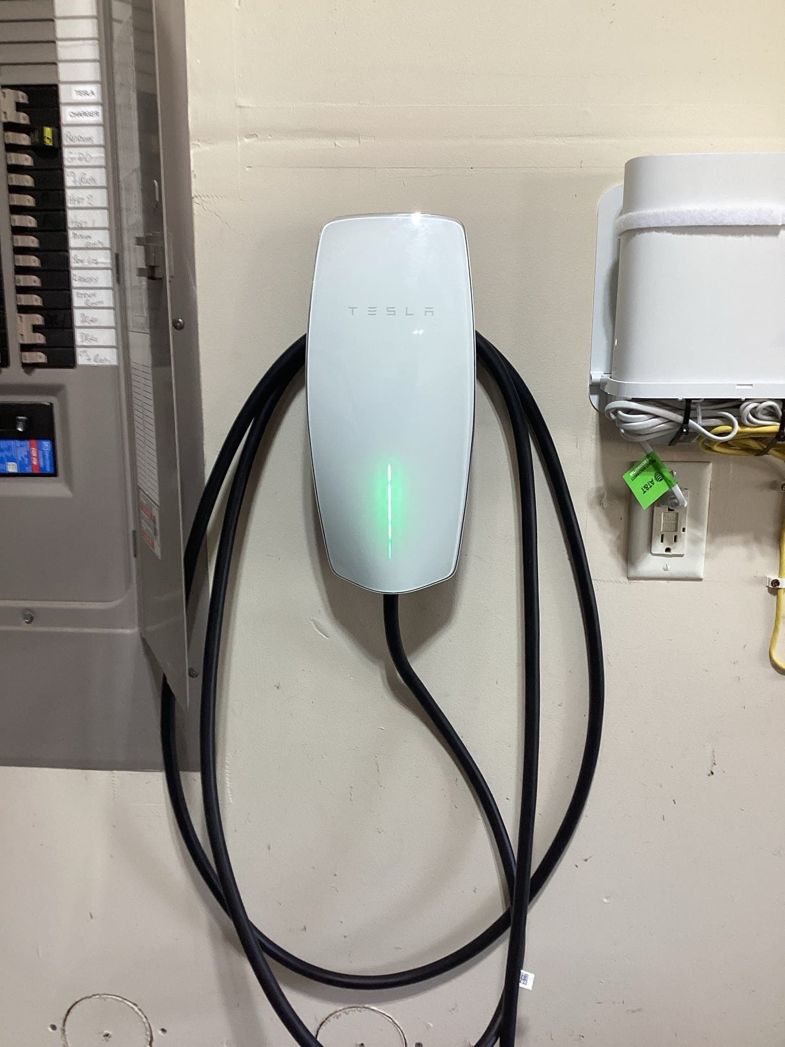 Level 2 EV charger circuit installation in Charlotte, NC