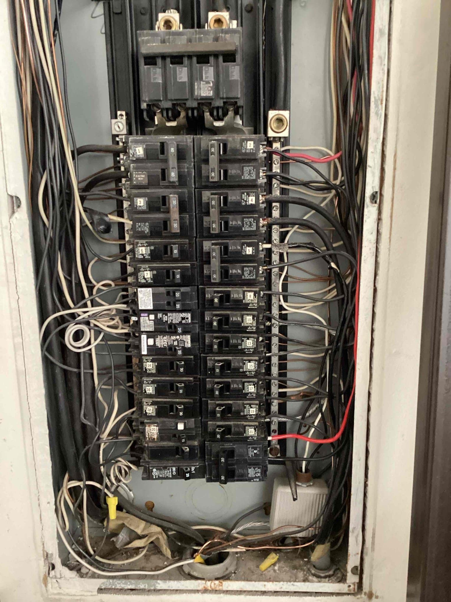 Circuit Breaker Replacement: Tandem Install in Pinehurst