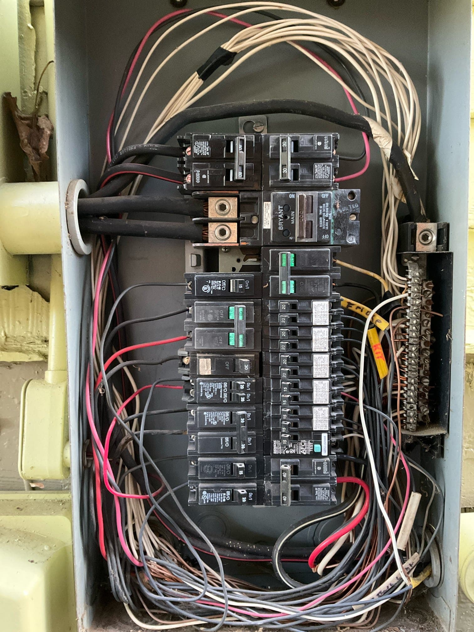 Same-Day Emergency Electrician & Wire Fishing in Charlotte, NC