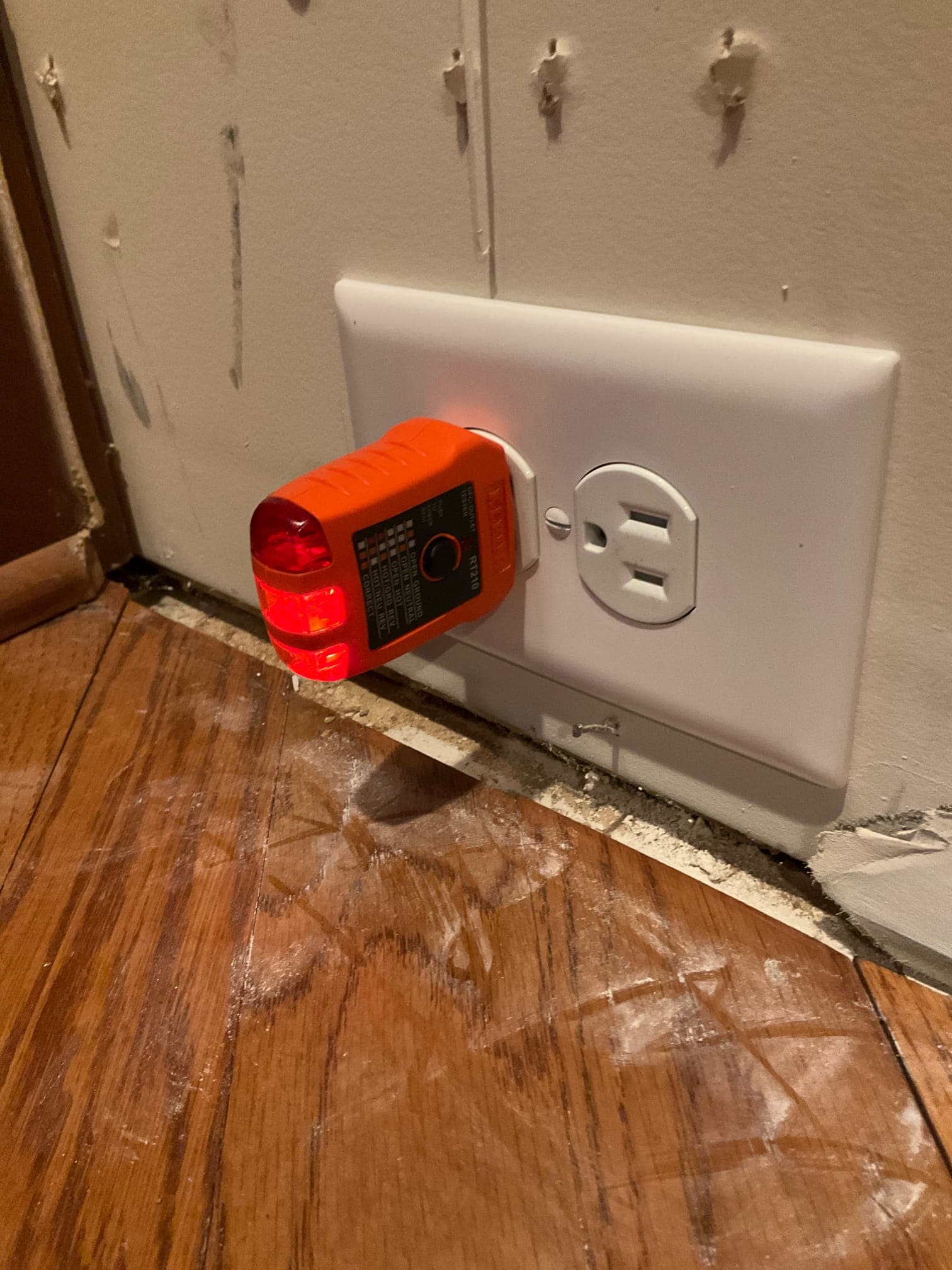 Dedicated 15A Refrigerator Circuit & Outlet Installation in Waxhaw