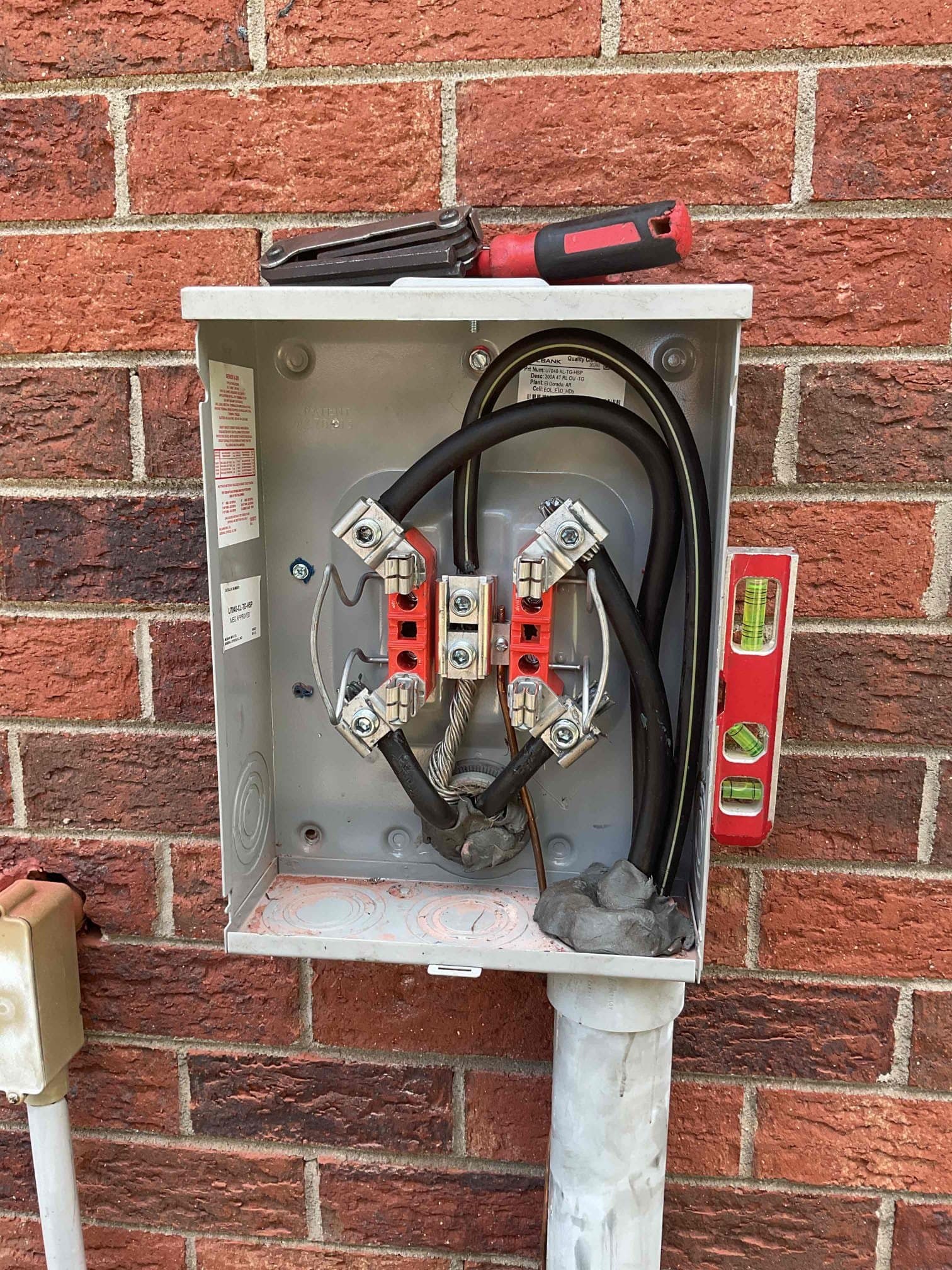 200A Meter Base & Service Replacement in Mint Hill, NC