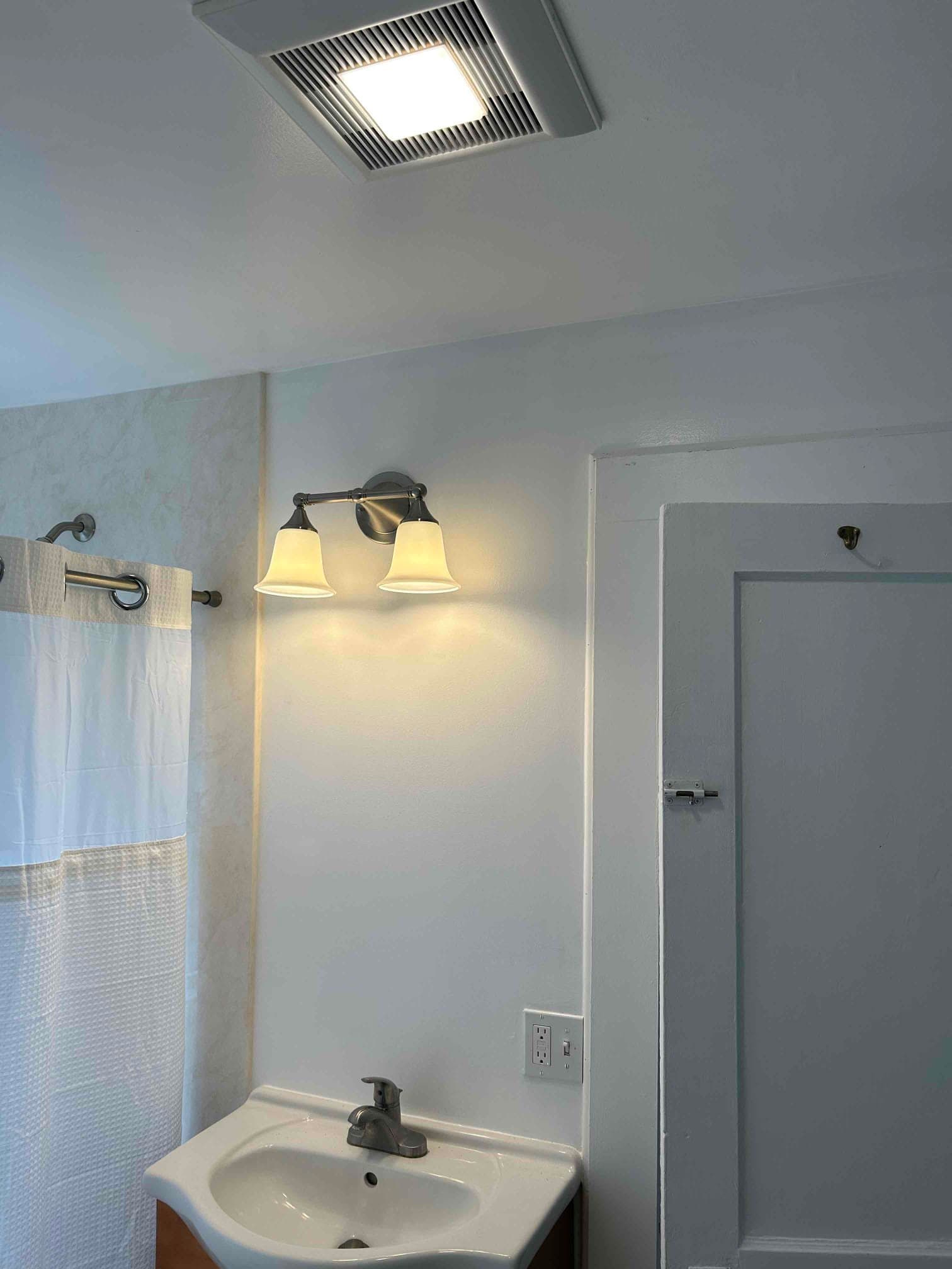 Ceiling Fan Installation on Existing Circuit in Etowah, NC