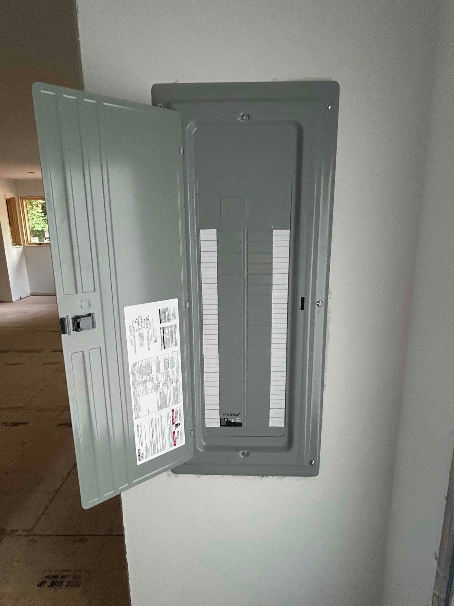 Laundry Room Outlet & 20A GFCI Breaker Installation in Charlotte