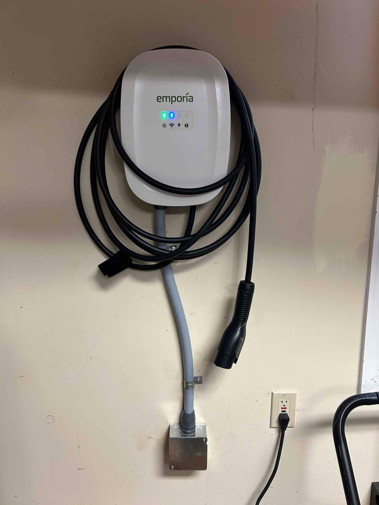 Chapel Hill, NC Level 2 EV Charger Installation & Surge Protection