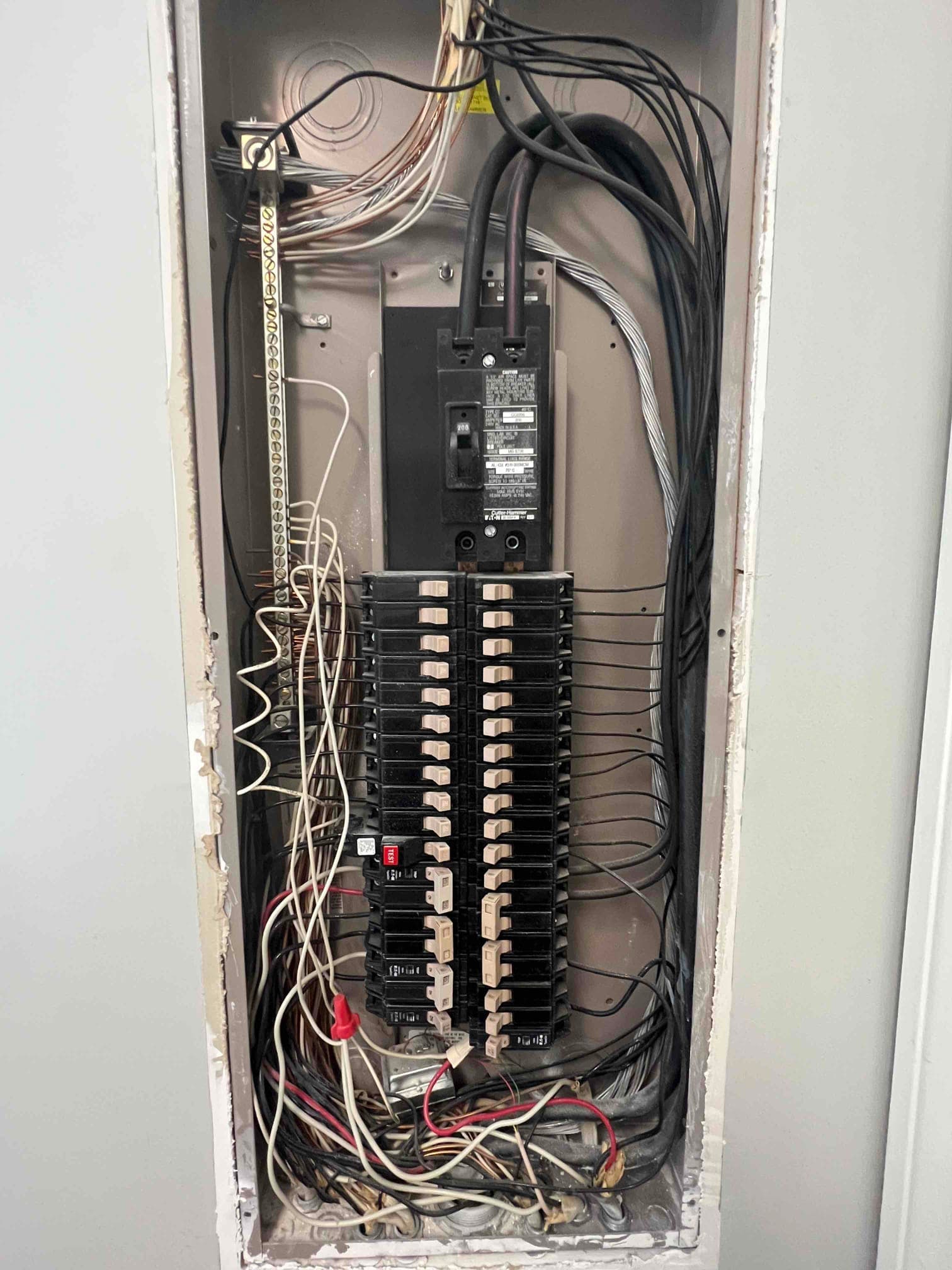 Panel Rejuvenation & Crawl Space Tune-Up in Simpsonville, SC