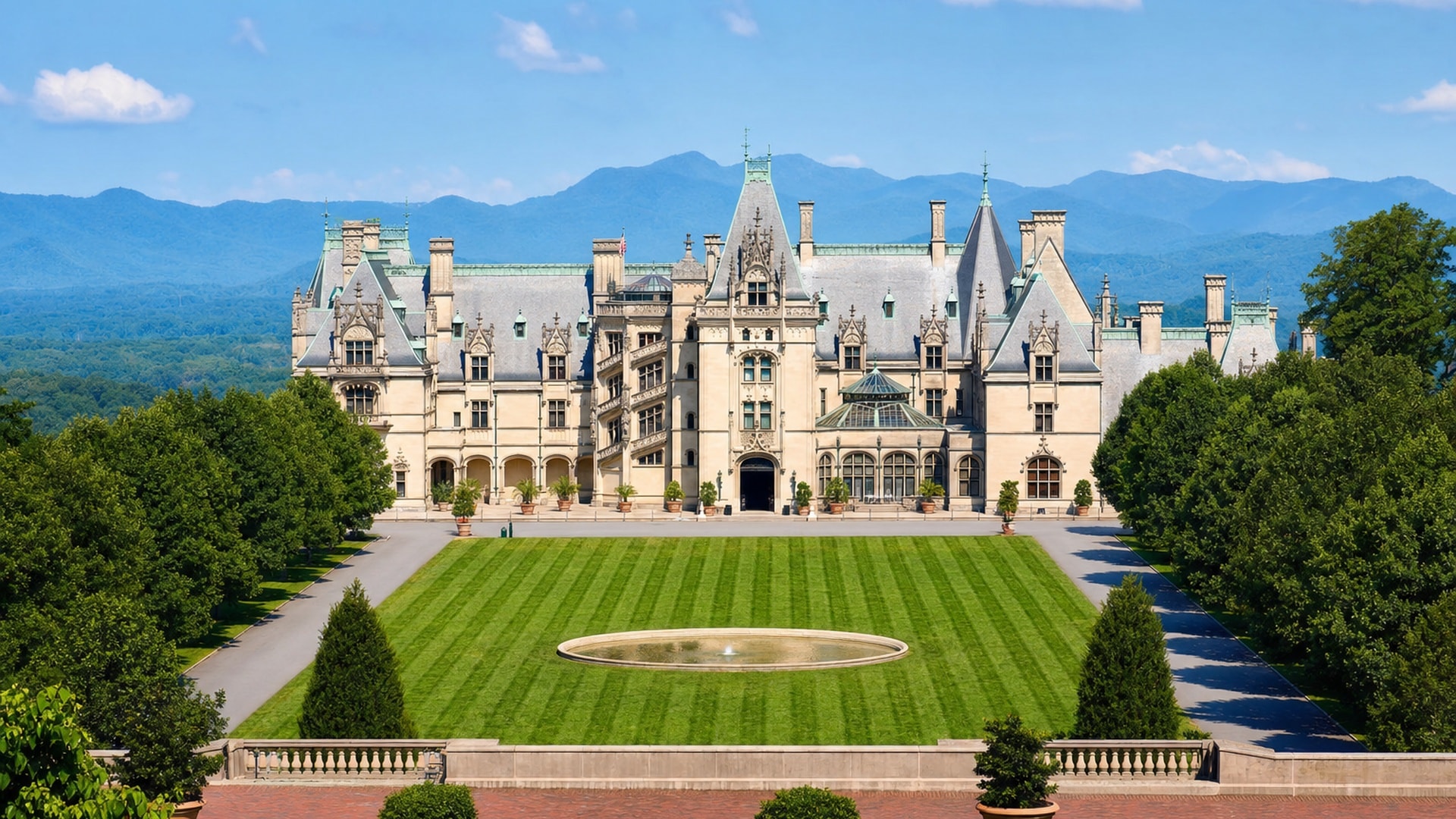 Biltmore Forest, NC local landmark near homes served by Touchstone Electric