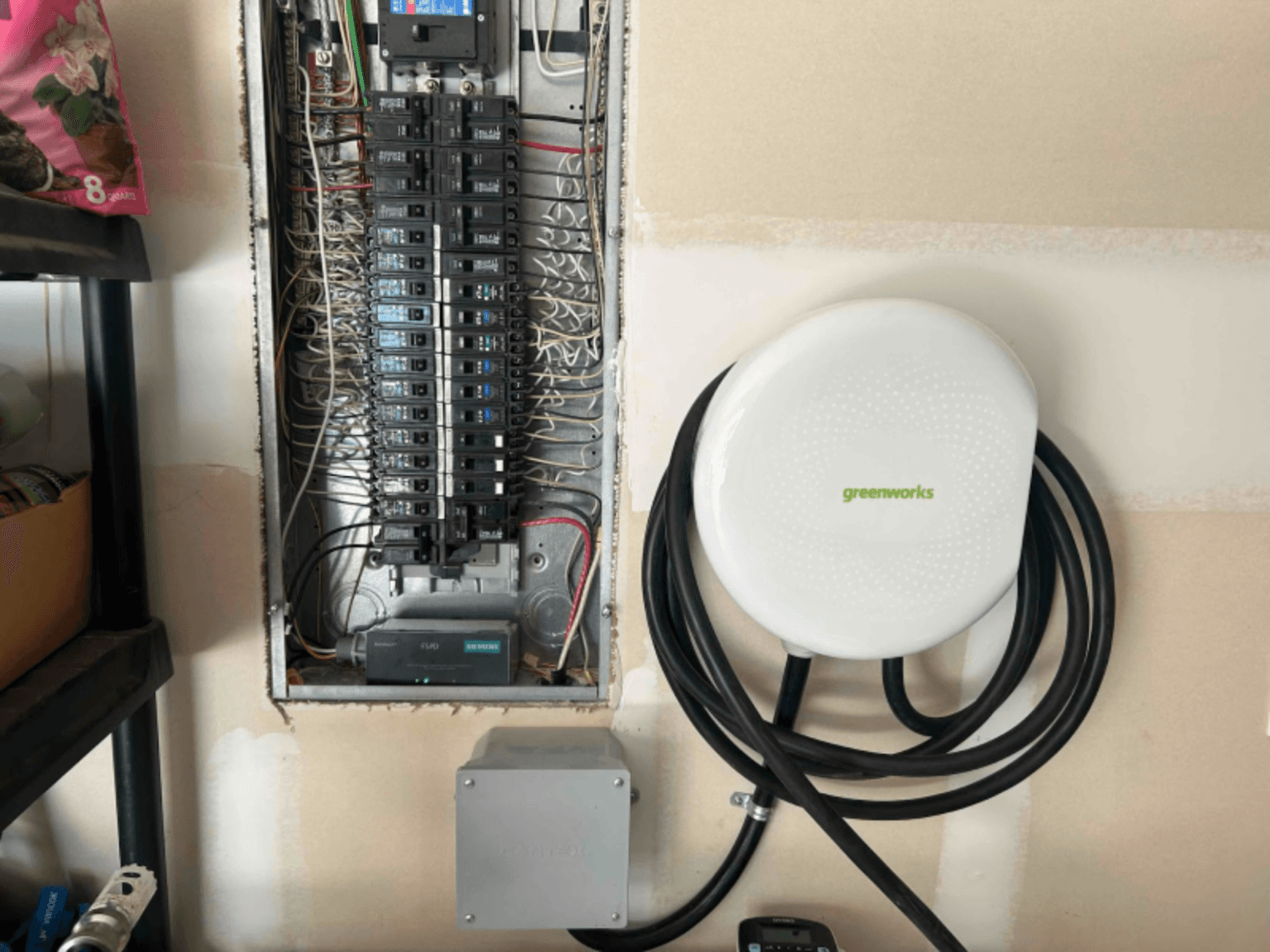 Charlotte residential wiring work for new circuits and outlets