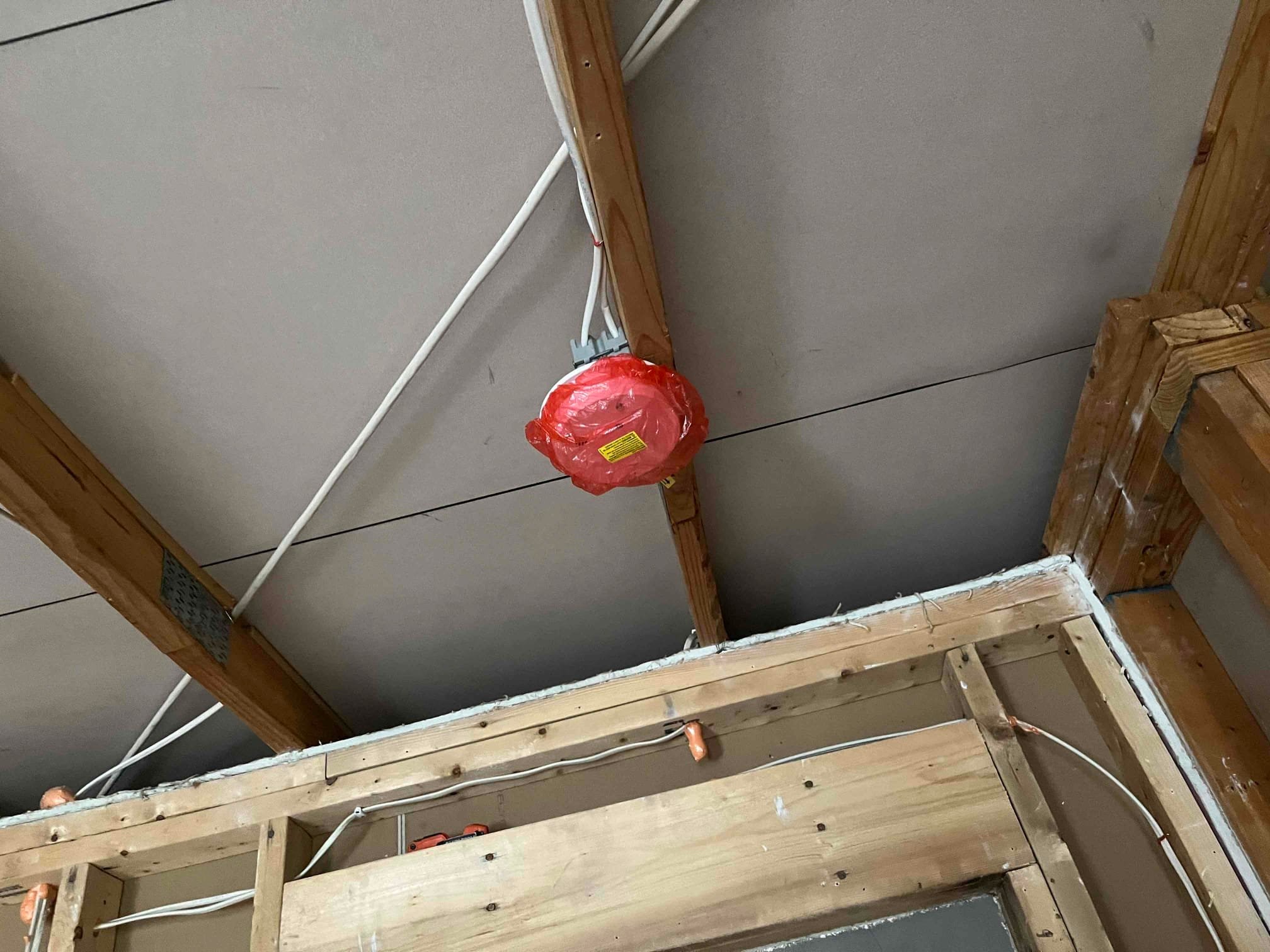 Hardwired smoke and carbon monoxide detector wiring
