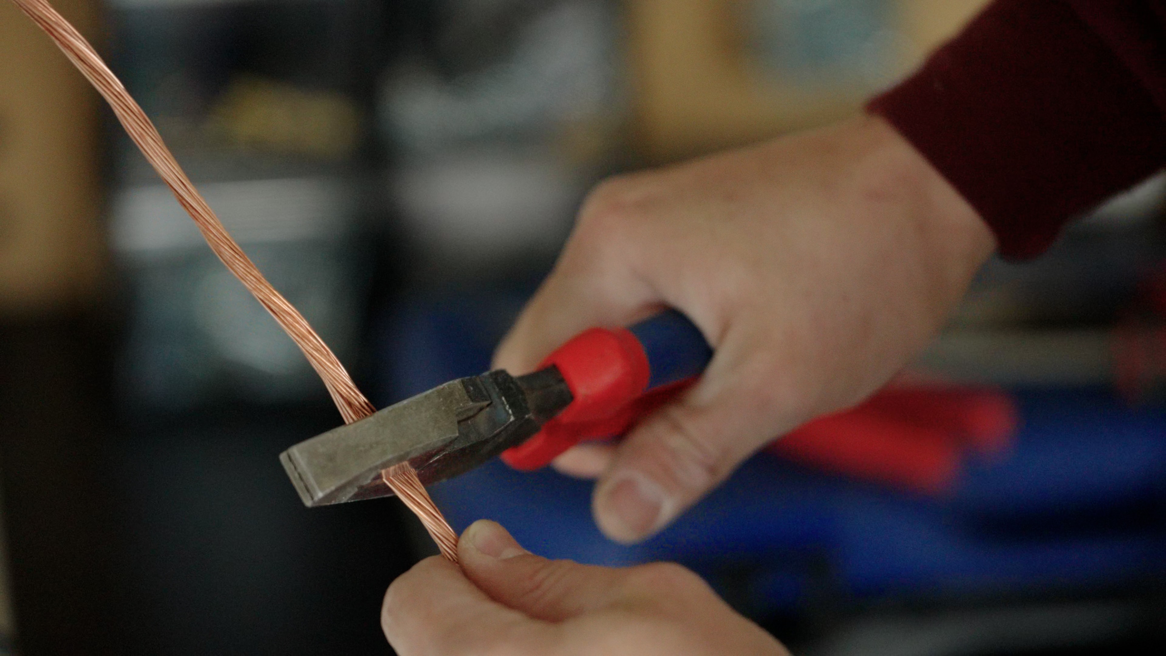 Copper wire stripping and preparation for electrical repair